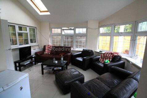 Crescent Road, Reading photo 5