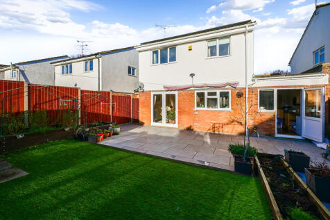 4 Shelley Walk (1...