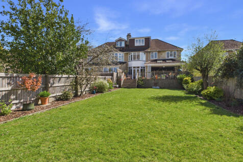 Rear garden to house
