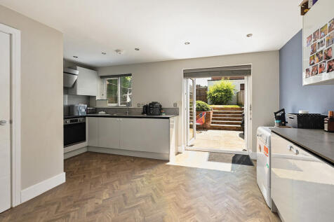 Cheviot Road (6)
