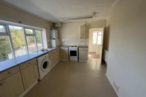 Shakespeare Avenue, Taunton, Somerset photo 3