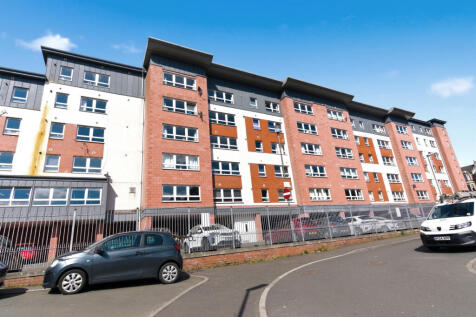 11 (5F3) Finlay Drive, Dennistoun, Glasgow, G31 2B
