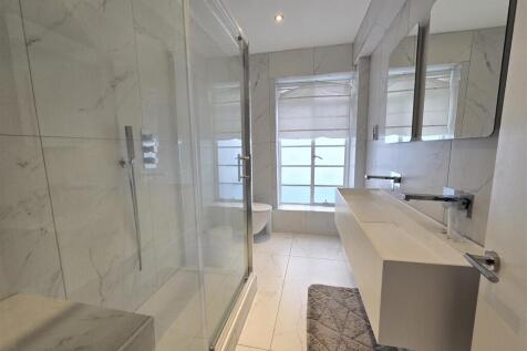 00 Shower1.jpg