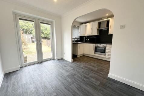 Chaucer Avenue, Pudsey photo 4