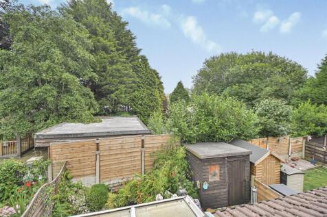 3 Dorothy Grove View to Rear.jpg