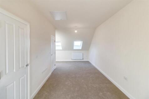 Dandelion Drive, Cramlington, Newcastle Upon Tyne photo 4