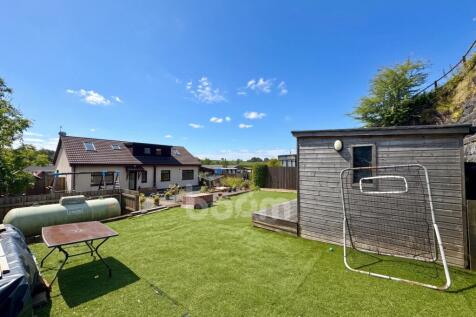 Dunlop Road, Barrmill garden pic