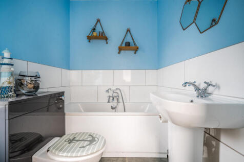 1384176-24-692588...