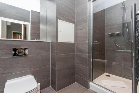 Shower 4.jpg
