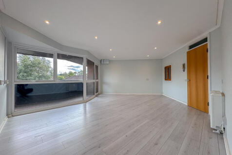 Living Dining Room (2)