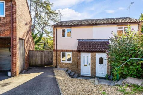 External Front &amp; Driveway