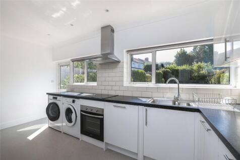 Torcross Road, Ruislip, HA4 photo 3