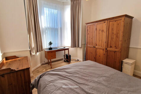 1 bed flat for sale Victoria Road, New Barnet EN4