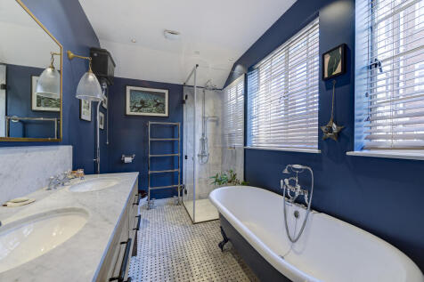 Hillsleigh Road, London, W8 photo 4