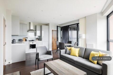 2-bed flat on Handlebury House, London, E14, £2,550/mo