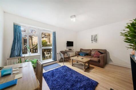 London, N7 - property photo