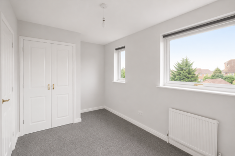 Hadley Grange,Church Langley,Harlow,CM17 9PH photo 5