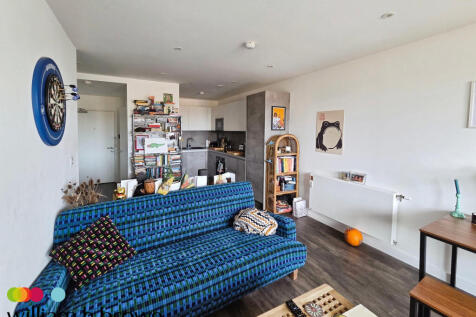 Drydock Square, BARKING photo 4