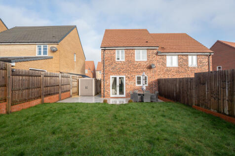 17 Holly Drive (Exteriors) (4 of 4)
