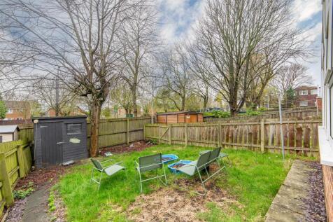 Skendleby Drive, Newcastle Upon Tyne photo 5
