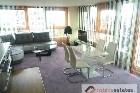 Living Room and Dini