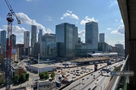 Wharfside Point South, London, E14 photo 4