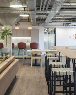 7th Floor - Fitted &amp; Furnished