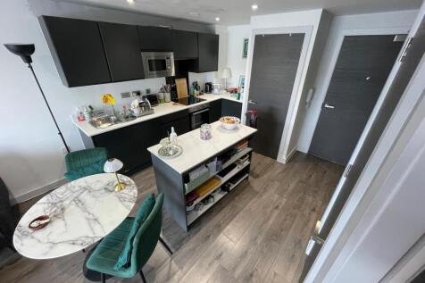 The Summit, Parliament Street, L8 photo 3