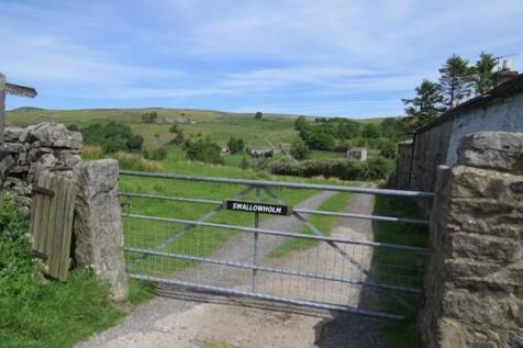 swallowholm gate.jpg
