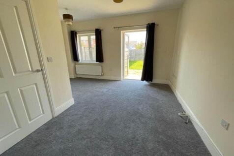 Lincoln Lane, Haywood Village, Weston-super-Mare photo 4