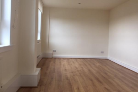 6 , LOWTHER TERRACE , G12 0RN photo 3