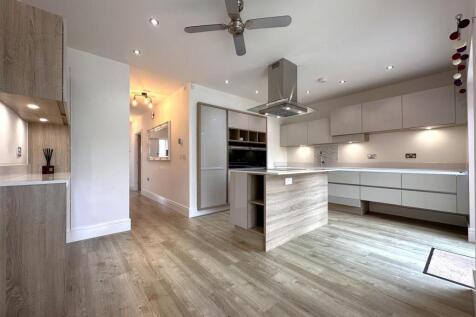 Superb Dining Kitchen 141