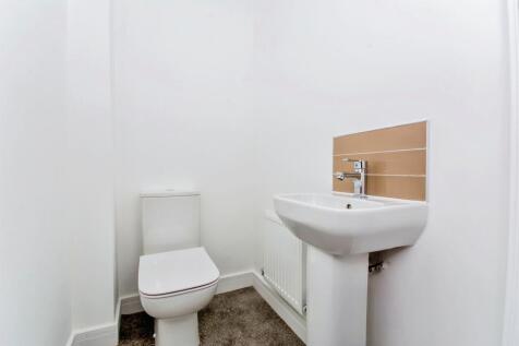 Cloakroom/wc