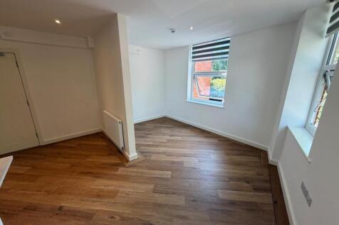 5a poole road main studion new.jpg