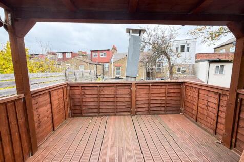 Lea Bridge Rd E10