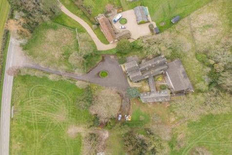 Breadstone House, Breadstone, Berkeley GL13 9HG