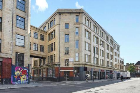BC118CommercialStreet009.jpg