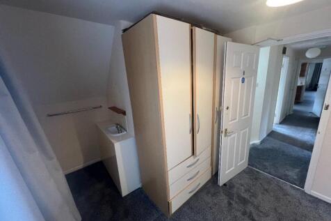 Room 3, Sussex Lodge, Newmarket photo 3
