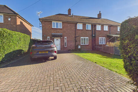 CAM04968G0-PR0101-STILL029