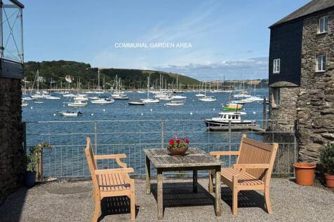 Communal Seating Area