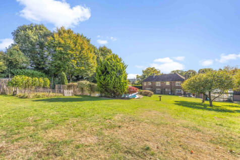 Three Oaks, The Close, SL8 5PE (LOW RES)-20