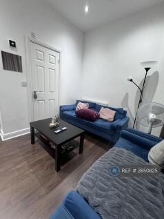 Lounge With Guest Bathroom 