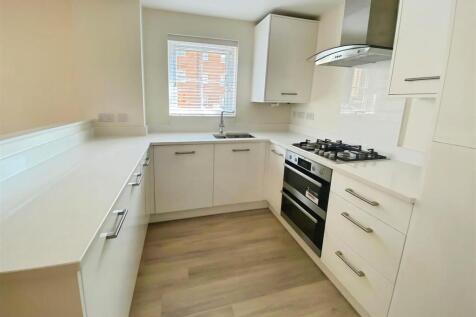 Wick Road, New Lubbesthorpe, Leicester photo 3