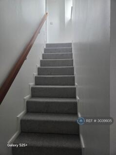 Blackthorn Drive, Gosport, PO12 photo 3