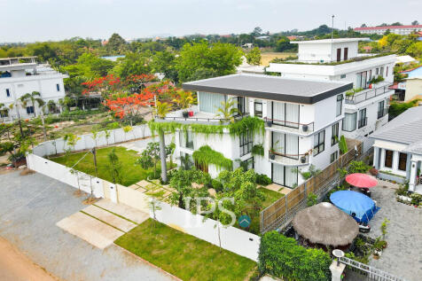 Brand New 4 Bedroom Villa For Sale - Sala Kamreuk, Siem Reap