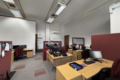 Office to rent Image 5