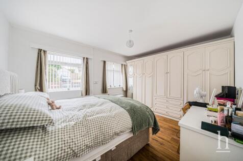 Andrews Walk, Wirral, CH60 photo 4