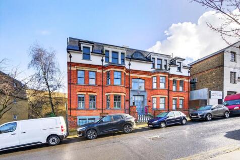 For Sale 2 Bedroom 4 Ranger Mansions Crystal Palace SE19 Nested Estate Agents photography Video Floor plan