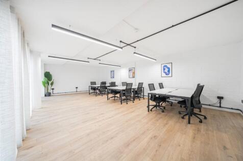 1300527186839fe5a9f79eARW 17.jpg