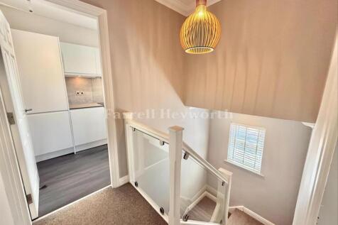 9 Park Street, Morecambe photo 4